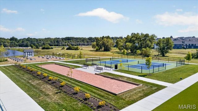 427 Sunset Hollow Drive, Wentzville, MO 63385