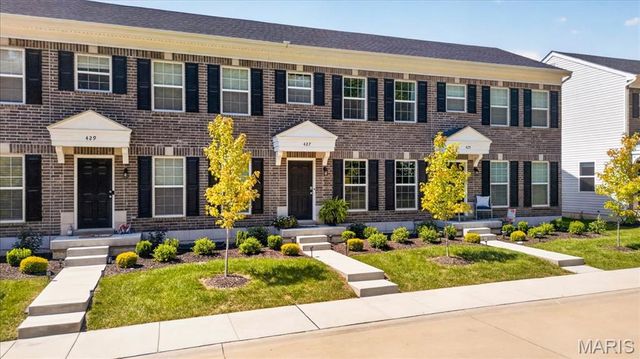 427 Sunset Hollow Drive, Wentzville, MO 63385