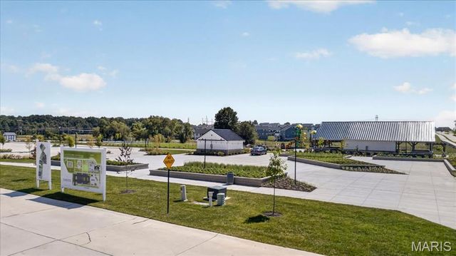 427 Sunset Hollow Drive, Wentzville, MO 63385