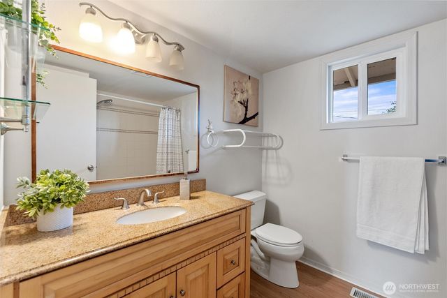 1119 Shelton Avenue NE, Renton, WA 98056