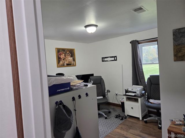 11167 E Potter Road, Davison, MI 48423