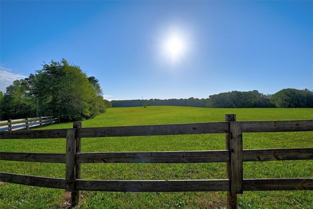 833 Duncan Creek Church Road, Laurens, SC 29360