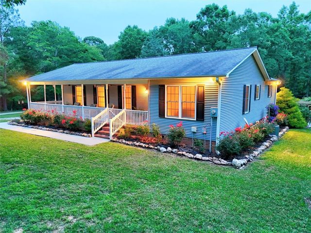 833 Duncan Creek Church Road, Laurens, SC 29360