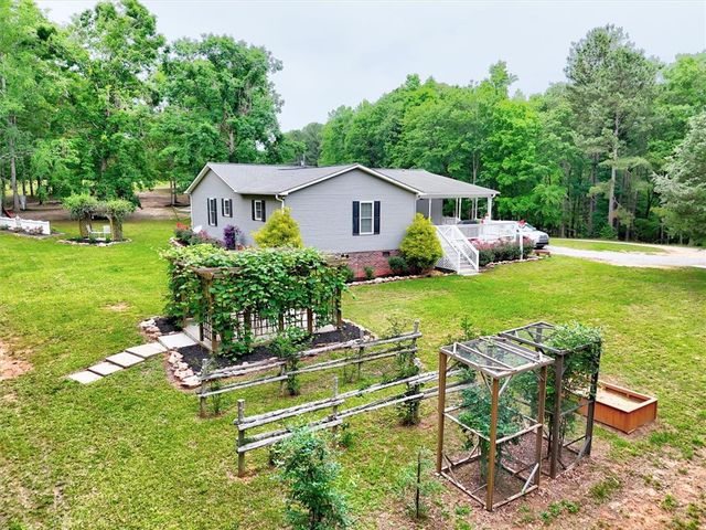 833 Duncan Creek Church Road, Laurens, SC 29360