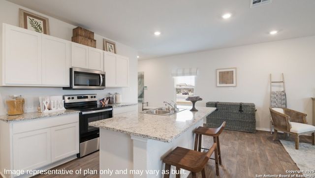 10715 Earligold, San Antonio, TX 78252