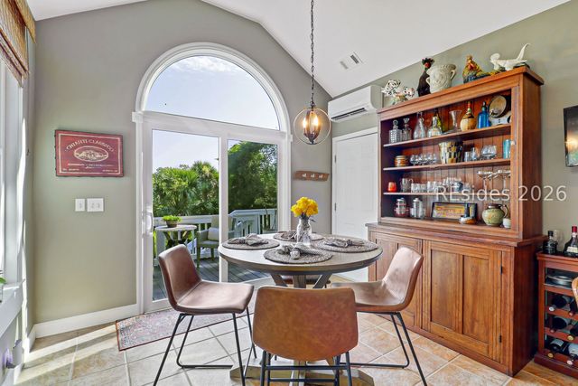 40 Old House Creek Dr, Hilton Head Island, SC 29926