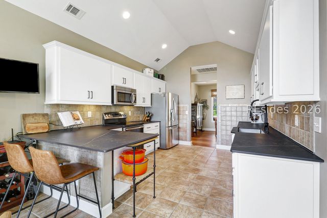 40 Old House Creek Dr, Hilton Head Island, SC 29926
