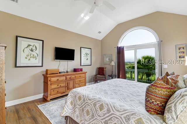40 Old House Creek Dr, Hilton Head Island, SC 29926