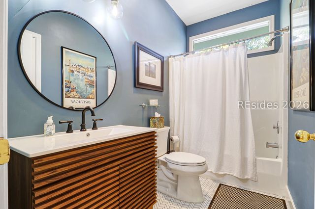 40 Old House Creek Dr, Hilton Head Island, SC 29926