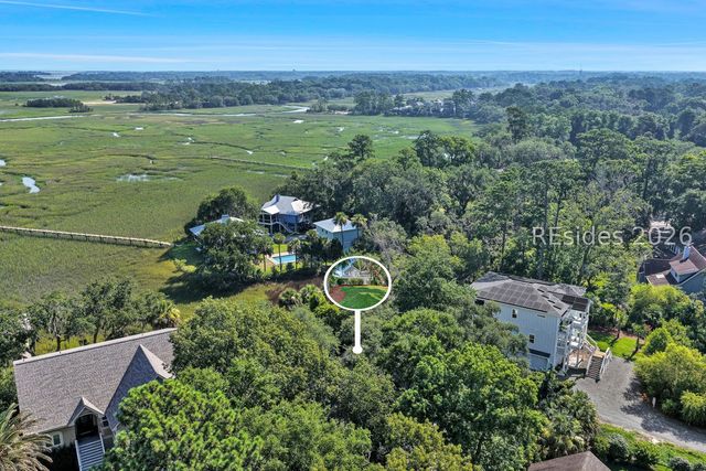 40 Old House Creek Dr, Hilton Head Island, SC 29926