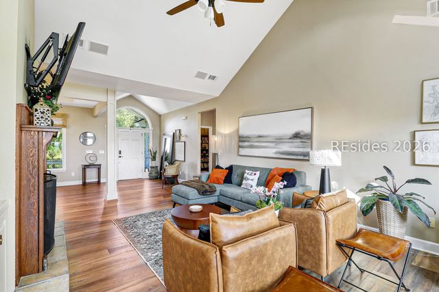 40 Old House Creek Dr, Hilton Head Island, SC 29926