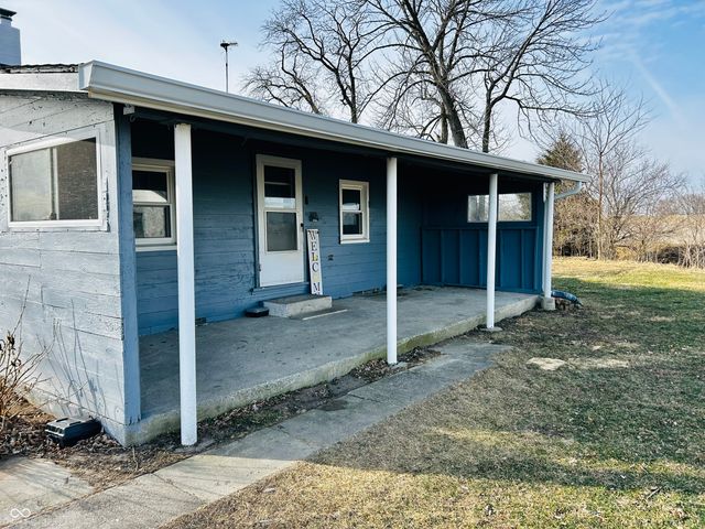 606 W 450 S, Shelbyville, IN 46176