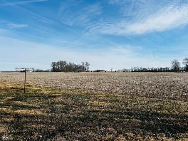 606 W 450 S, Shelbyville, IN 46176