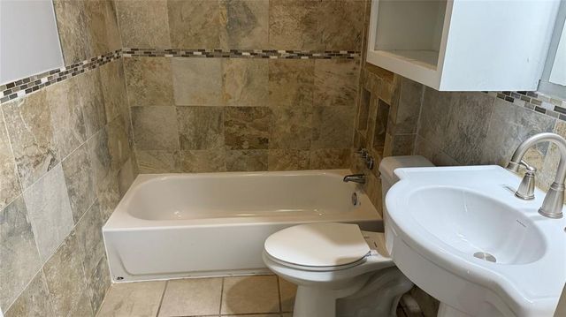 1113 E 2nd ST A, Austin, TX 78702
