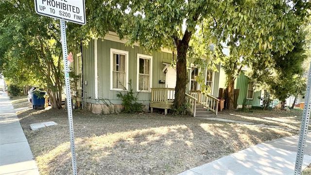 1113 E 2nd ST A, Austin, TX 78702