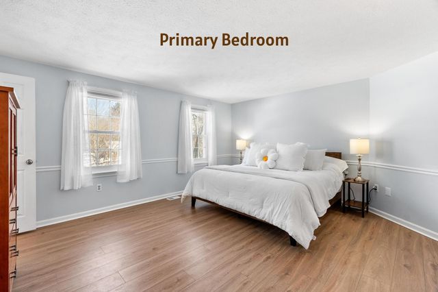 3 COPPERFIELD Lane, Londonderry, NH 03053