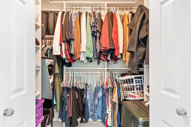 3 COPPERFIELD Lane, Londonderry, NH 03053