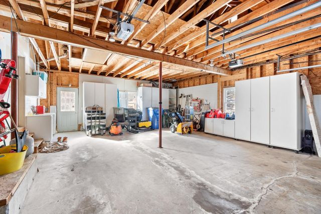 3 COPPERFIELD Lane, Londonderry, NH 03053