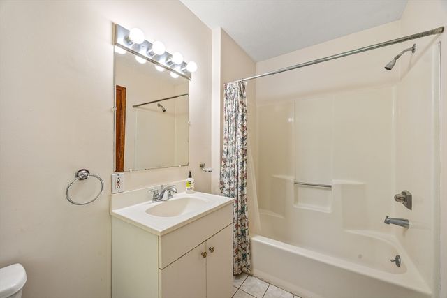 12 Blueberry Bend, South Hadley, MA 01075