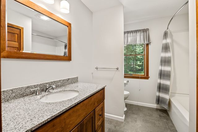 12 Blueberry Bend, South Hadley, MA 01075