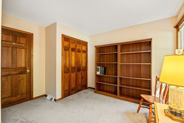 12 Blueberry Bend, South Hadley, MA 01075