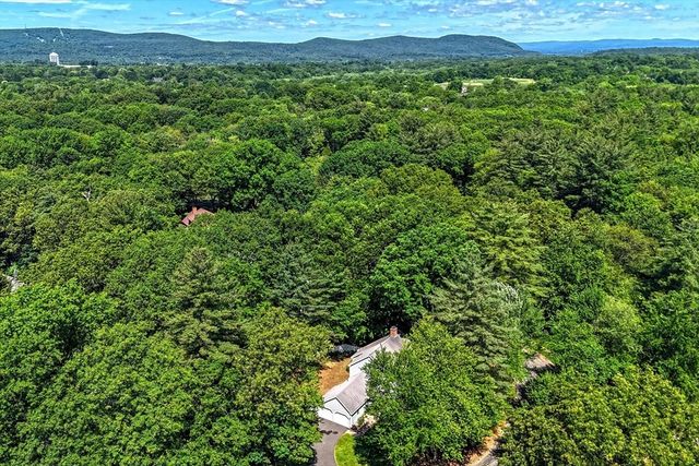 12 Blueberry Bend, South Hadley, MA 01075