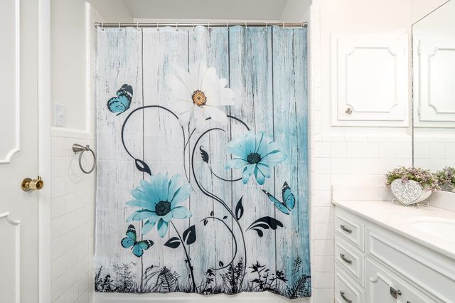 545 Puryears Bend Rd, Hartsville, TN 37074