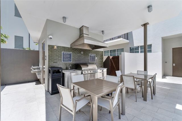 411 NW 1st Avenue 703, Fort Lauderdale, FL 33301