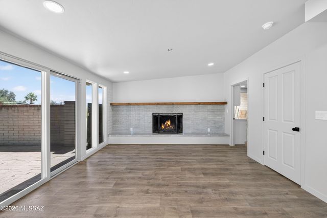 6220 N Via Ranchero, Tucson, AZ 85704
