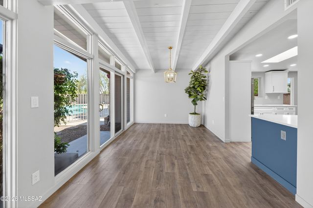 6220 N Via Ranchero, Tucson, AZ 85704