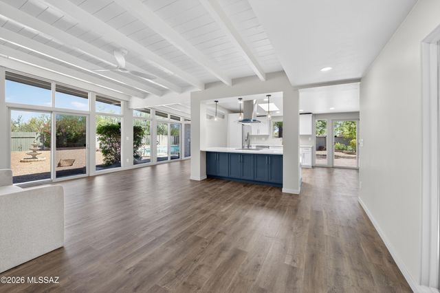 6220 N Via Ranchero, Tucson, AZ 85704