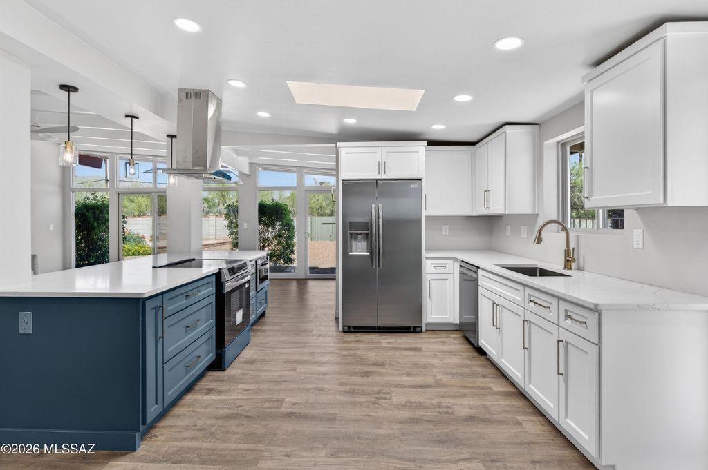 6220 N Via Ranchero, Tucson, AZ 85704