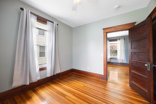 67 Columbus Ave, Holyoke, MA 01040