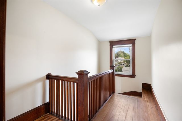 67 Columbus Ave, Holyoke, MA 01040