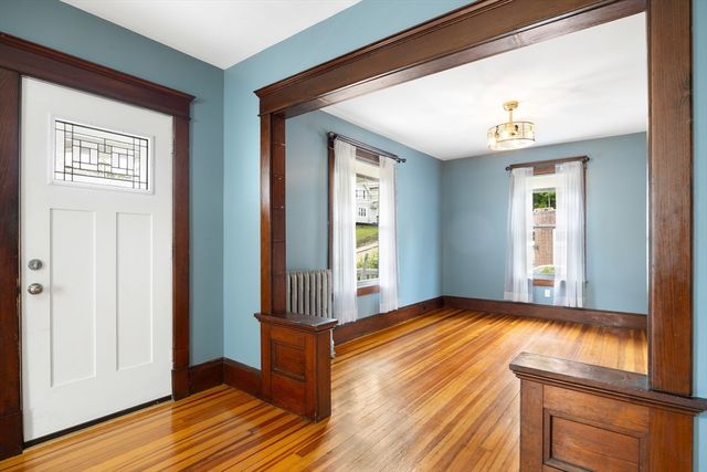67 Columbus Ave, Holyoke, MA 01040