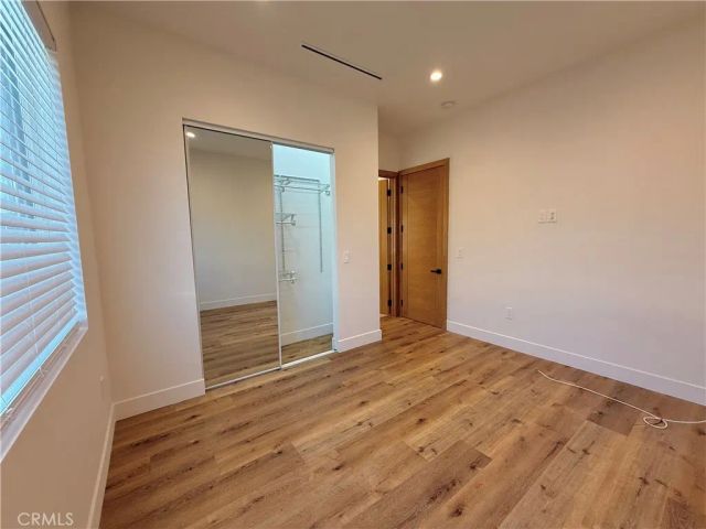 6900 Corbin Avenue, Reseda, CA 91335