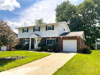 1559 Rockhurst Lane, Anderson Twp, OH 45255