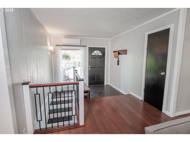 1400 W 40TH Ave, Eugene, OR 97405
