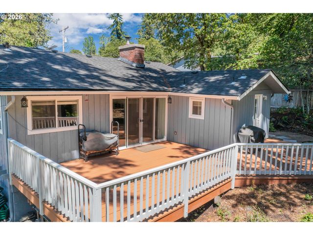 1400 W 40TH Ave, Eugene, OR 97405