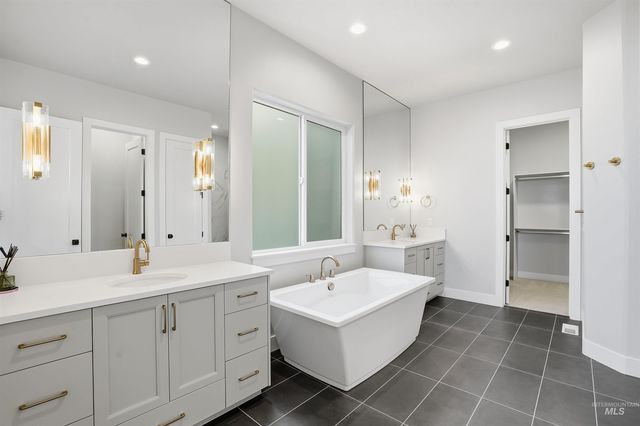 2976 E Parulo Dr., Meridian, ID 83642