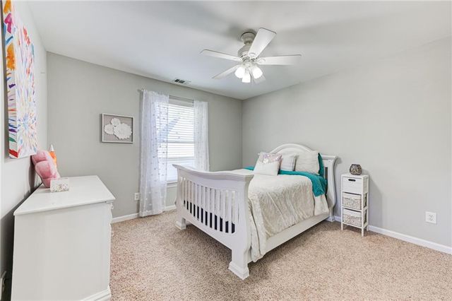 185 Amberbrook Circle, Grayson, GA 30017