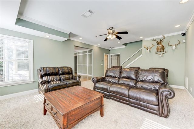 185 Amberbrook Circle, Grayson, GA 30017