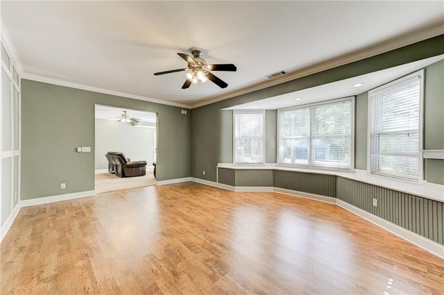 185 Amberbrook Circle, Grayson, GA 30017