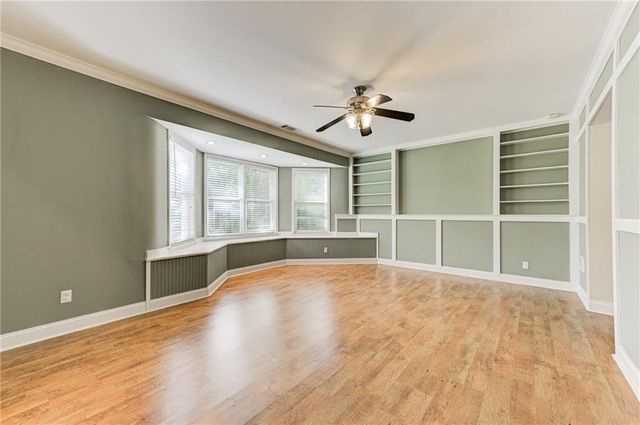 185 Amberbrook Circle, Grayson, GA 30017