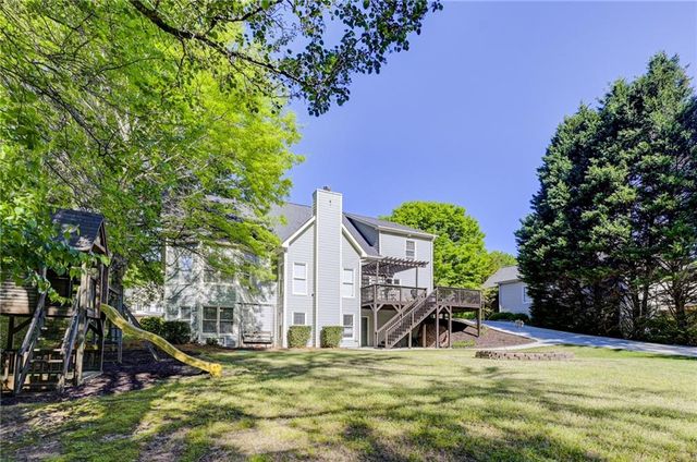 185 Amberbrook Circle, Grayson, GA 30017