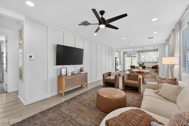 3048 E PIMA Avenue, Apache Junction, AZ 85119