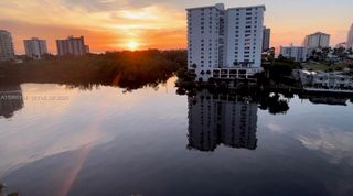 888 Intracoastal Dr 8B, Fort Lauderdale, FL 33304