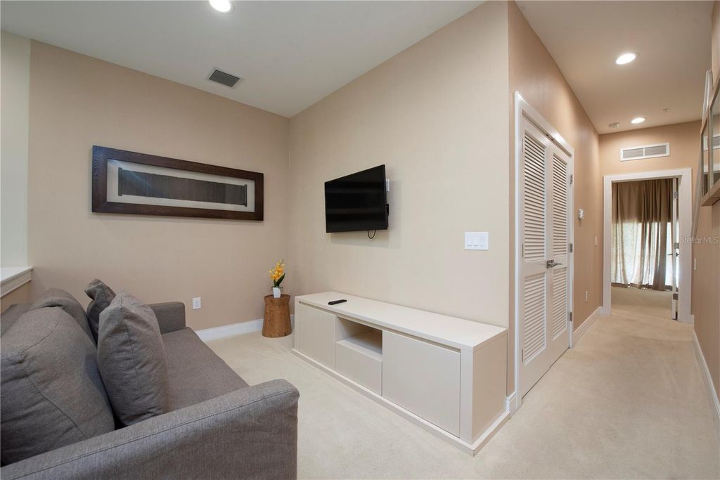 Image 15 of property listing at 7673 RECIFE DRIVE, Kissimmee, FL 34747