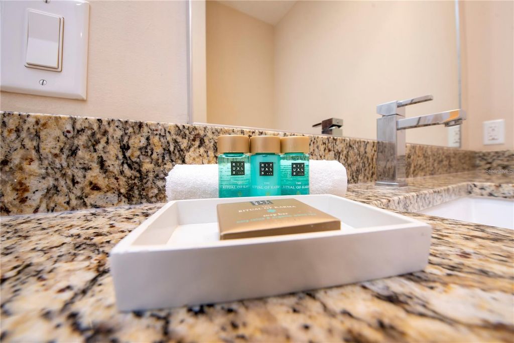 Image 21 of property listing at 7673 RECIFE DRIVE, Kissimmee, FL 34747