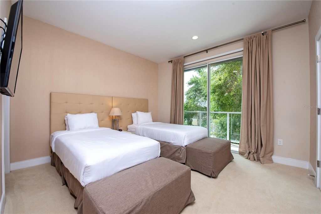 Image 30 of property listing at 7673 RECIFE DRIVE, Kissimmee, FL 34747